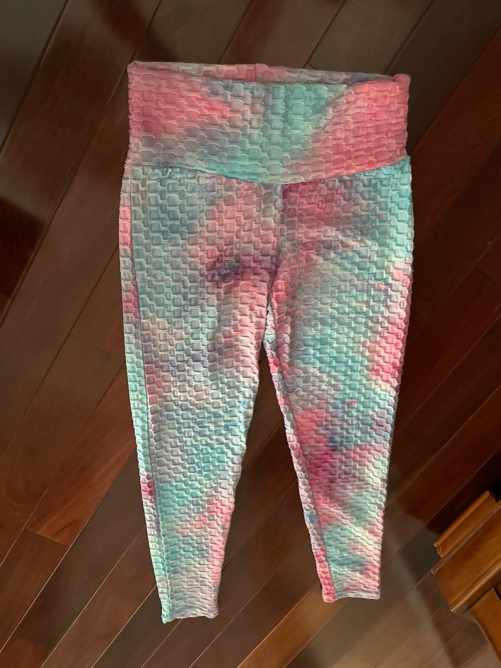 Lit 26 Pink Blue Raised Print Netted Leggings with Extra Wide Waistband Size M
